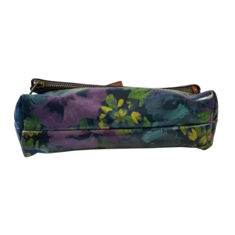 PATRICIA NASH Valerie Leather Fold Over Wristlet Deep Blue Nature Floral P715420